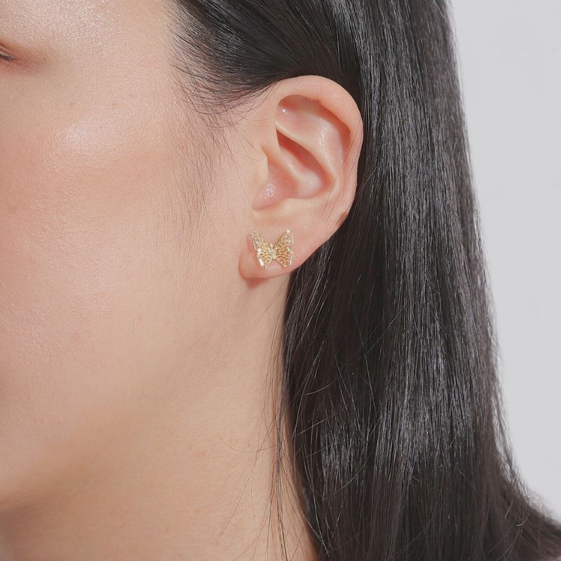 【新品】K18 18金 バタフライピアス 0.8g 両耳用ピアス キャッチ付き 18G